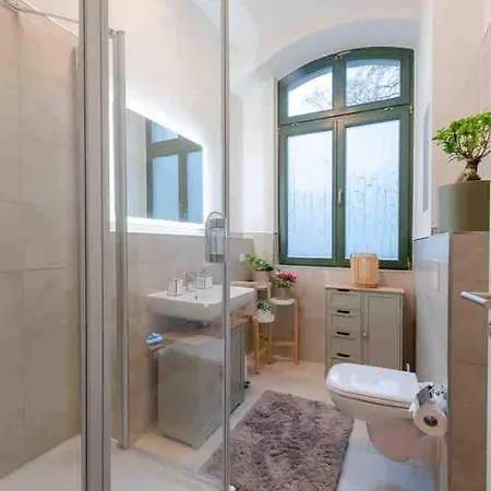 Geraeumige Moderne Wohnung Apartamento Leipzig