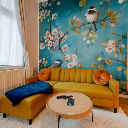 Apartman Geraeumige Moderne Wohnung